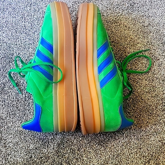 Adidas Gazelle Bold Tri Gum Sold Platform Blue And Green Shoes Size 9 - Picture 3 of 12